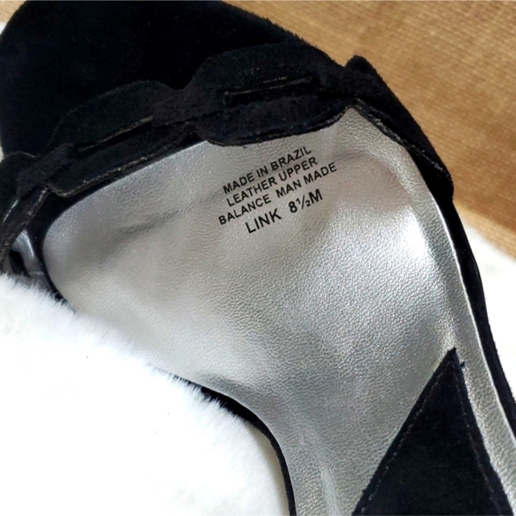 Carlos By Carlos Santana, Black Suede Peep Toe Heels - Picture 8 of 8